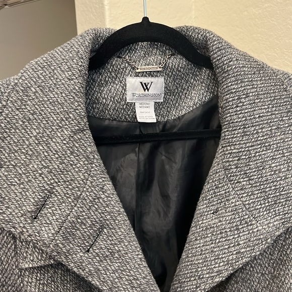 Grey & Black Winter Coat - Picture 5 of 8
